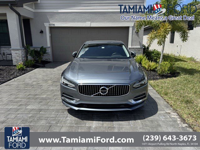 Used 2018 Volvo S90 T6 Inscription w/ Convenience Package