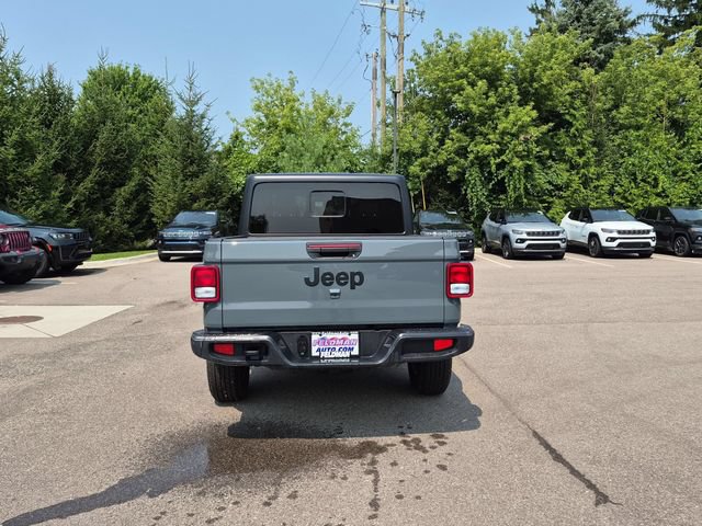 New 2026 Jeep Gladiator Sport AWD/4WD image 4
