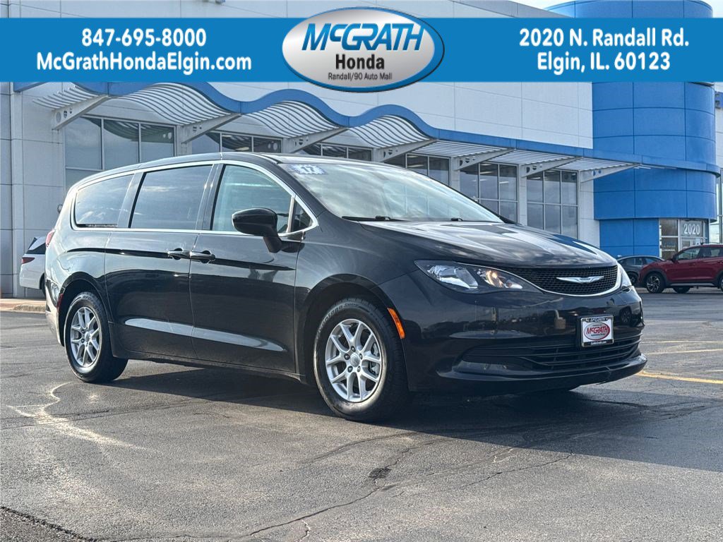 Used 2017 Chrysler Pacifica LX