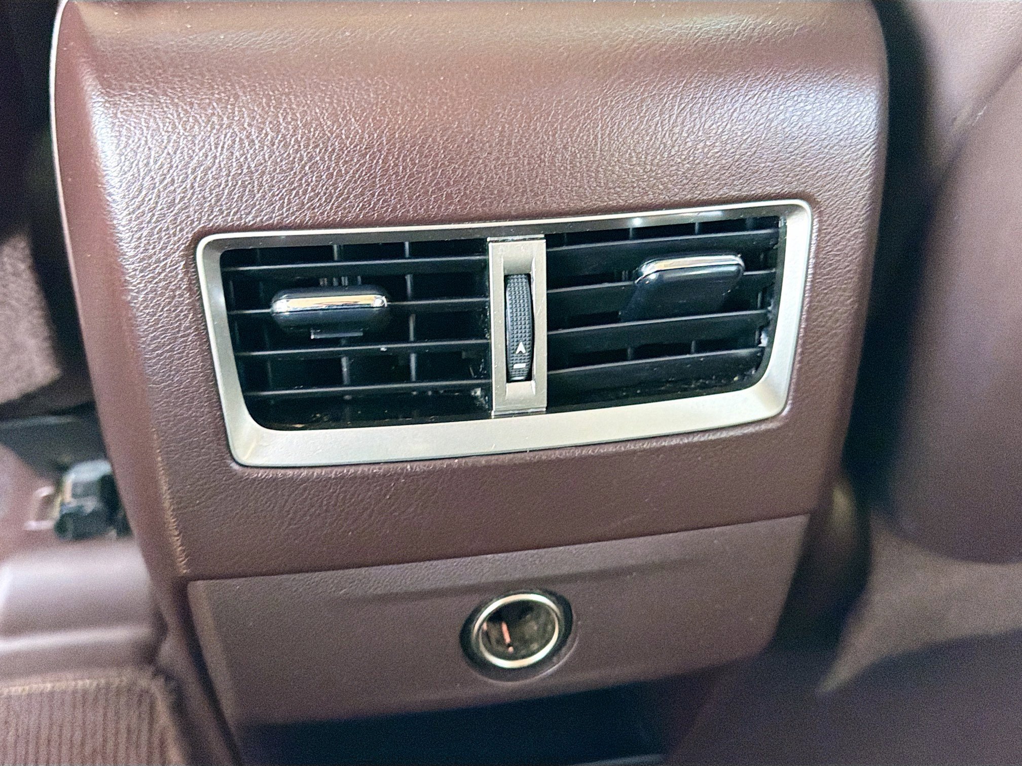 Used 2019 Lexus RX 350L FWD image 21