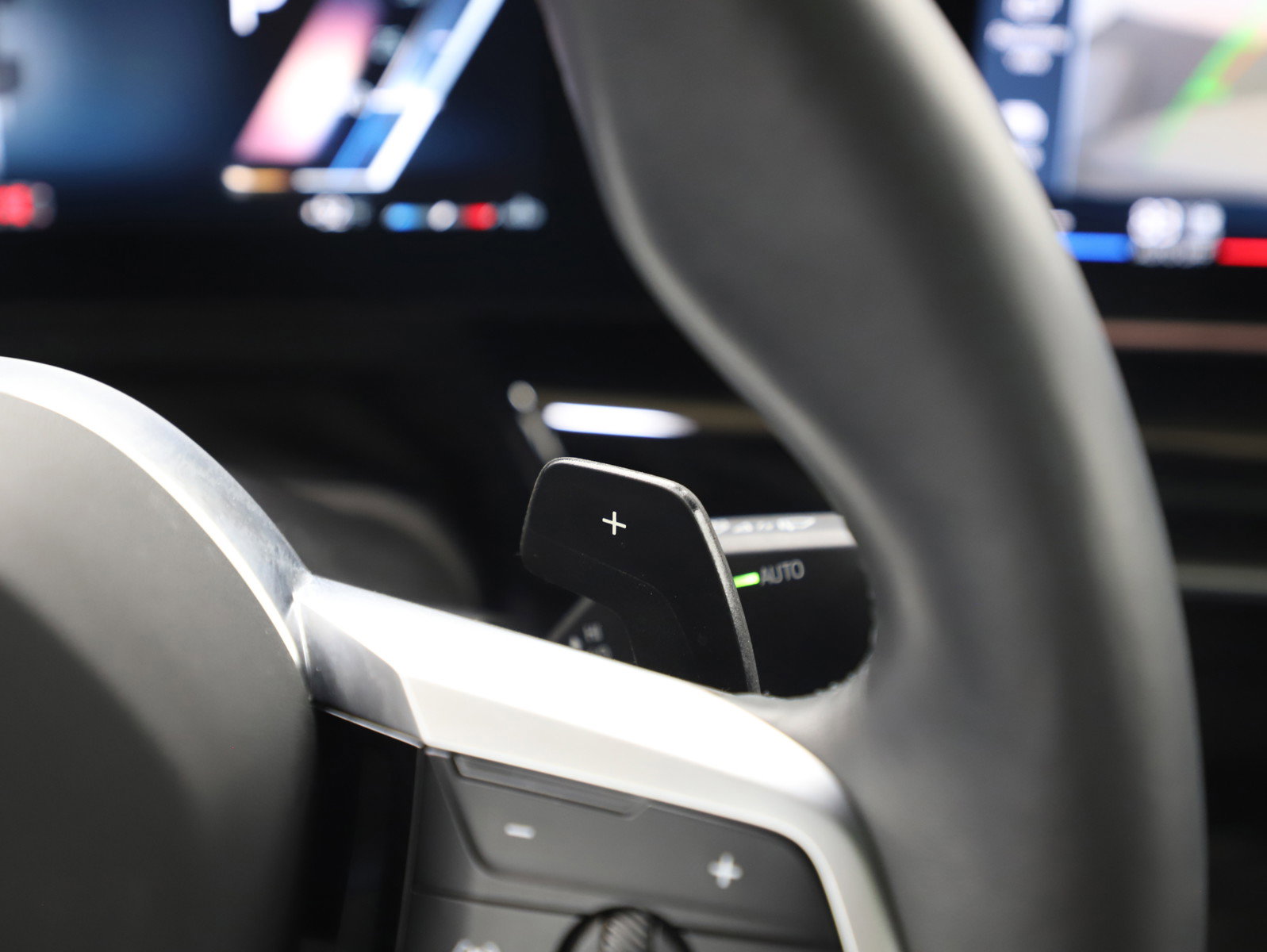 Used 2025 BMW X2 xDrive28i image 28