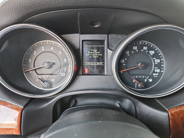 Used 2012 Jeep Grand Cherokee Limited w/ Luxury Group II image 14