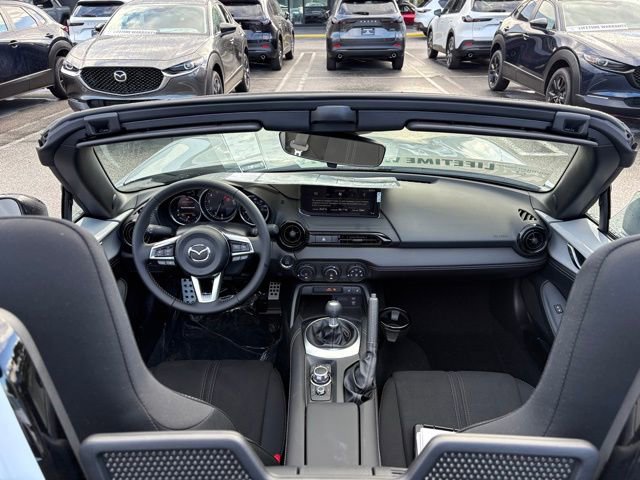 New 2026 MAZDA MX-5 Miata Club w/ Interior Package RWD image 10