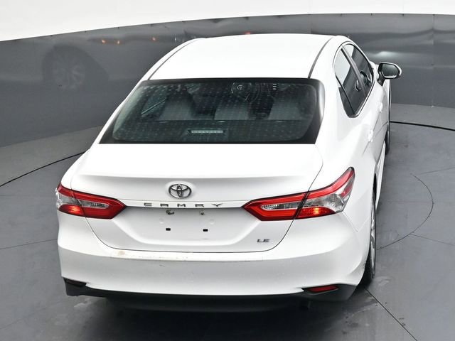 Used 2018 Toyota Camry LE image 20