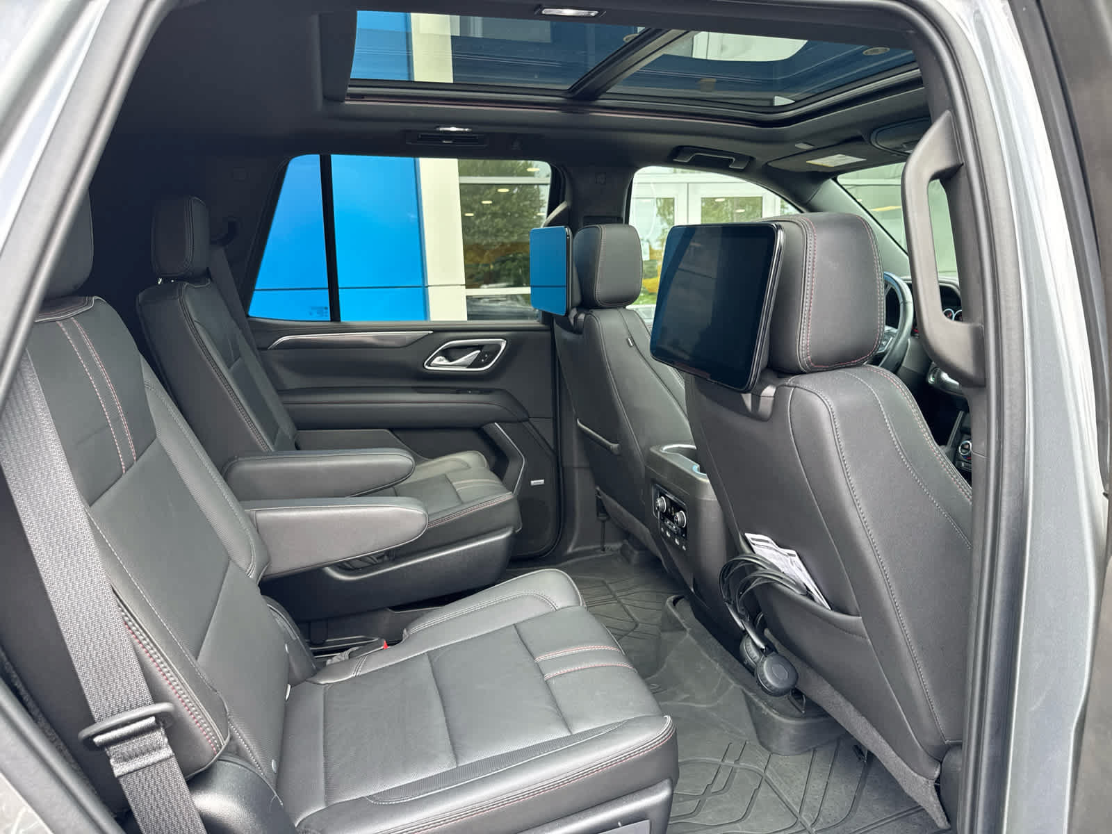 Certified 2021 Chevrolet Tahoe RST w/ Luxury Package AWD/4WD image 5