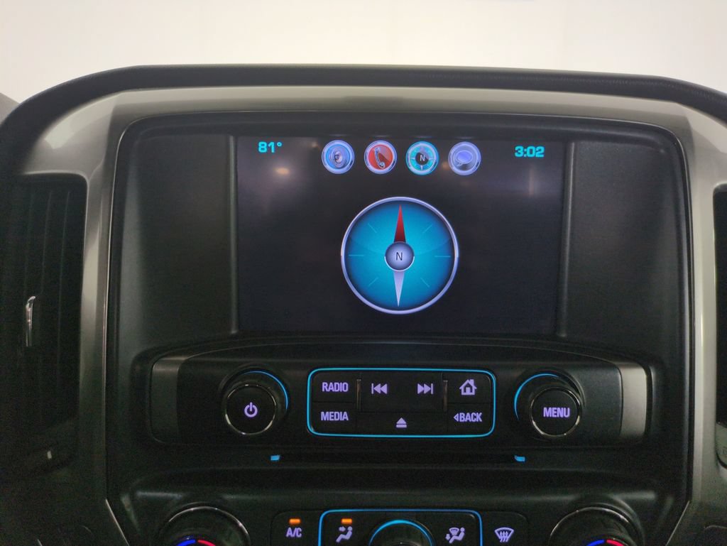 Used 2018 Chevrolet Silverado 1500 LT w/ Midnight Edition AWD/4WD image 19