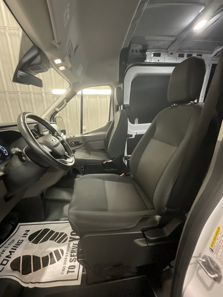 Used 2024 Ford Transit 250 148 Medium Roof w/ Load Area Protection Package image 10