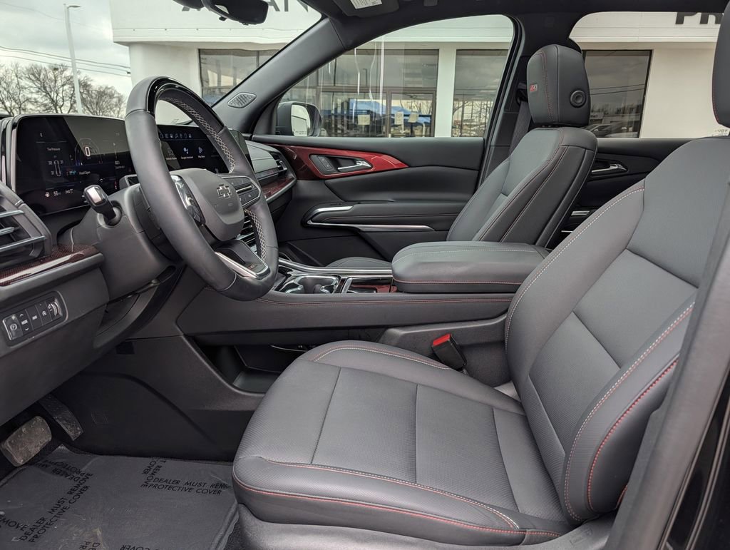 Used 2024 Chevrolet Traverse Z71 w/ Enhanced Driving Package image 24