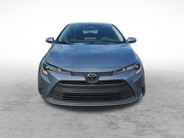 Certified 2025 Toyota Corolla LE FWD image 2