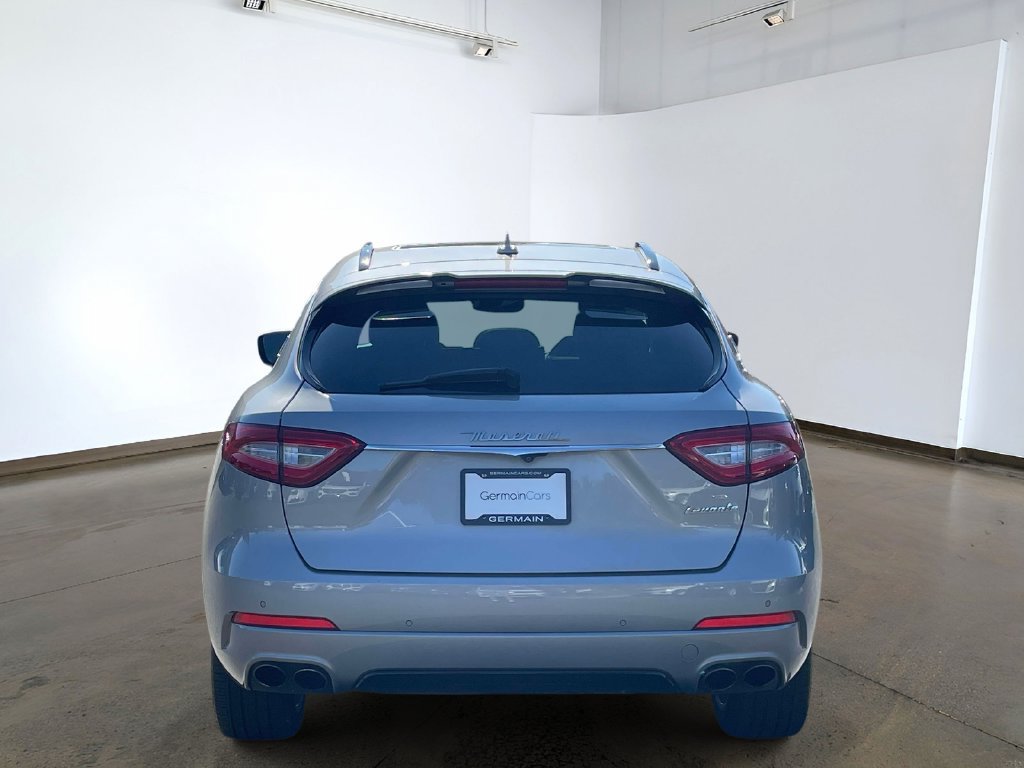 Used 2017 Maserati Levante w/ Sport Package AWD/4WD image 5