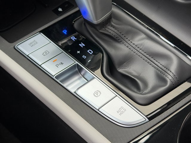 Certified 2024 Hyundai Elantra Limited image 28