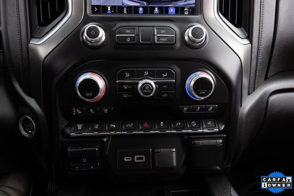 Used 2022 GMC Sierra 2500 Denali w/ Denali Black Diamond Edition AWD/4WD image 28