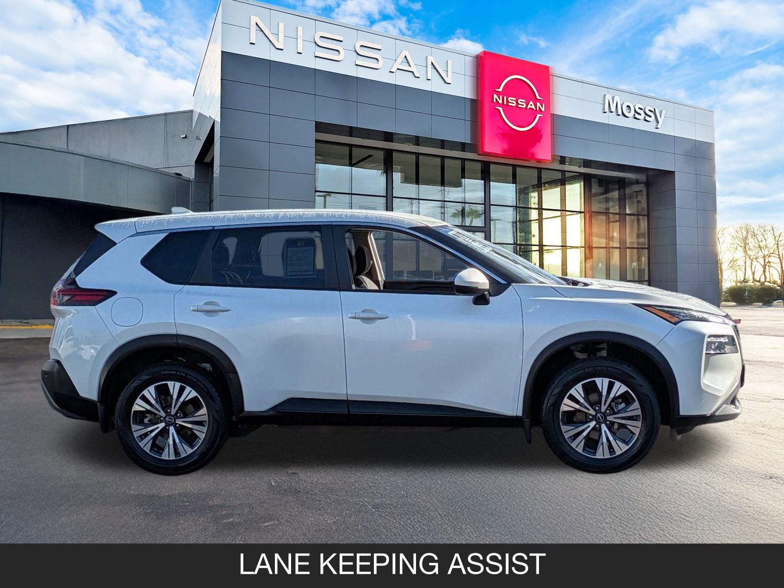 Certified 2023 Nissan Rogue SV image 6