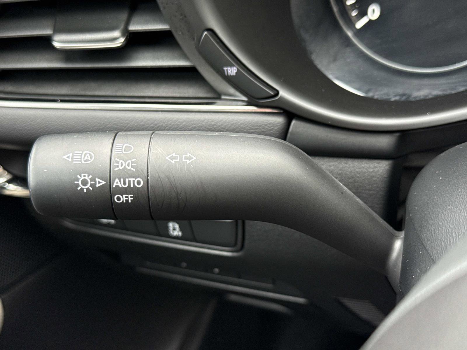 Used 2024 MAZDA MAZDA3 s image 10