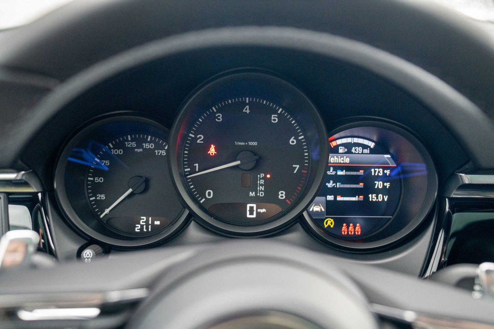 New 2026 Porsche Macan AWD/4WD image 15