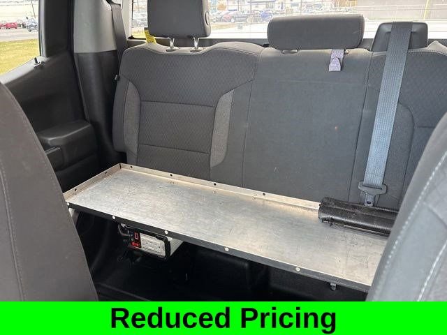Used 2020 Chevrolet Silverado 1500 LT w/ Convenience Package image 27