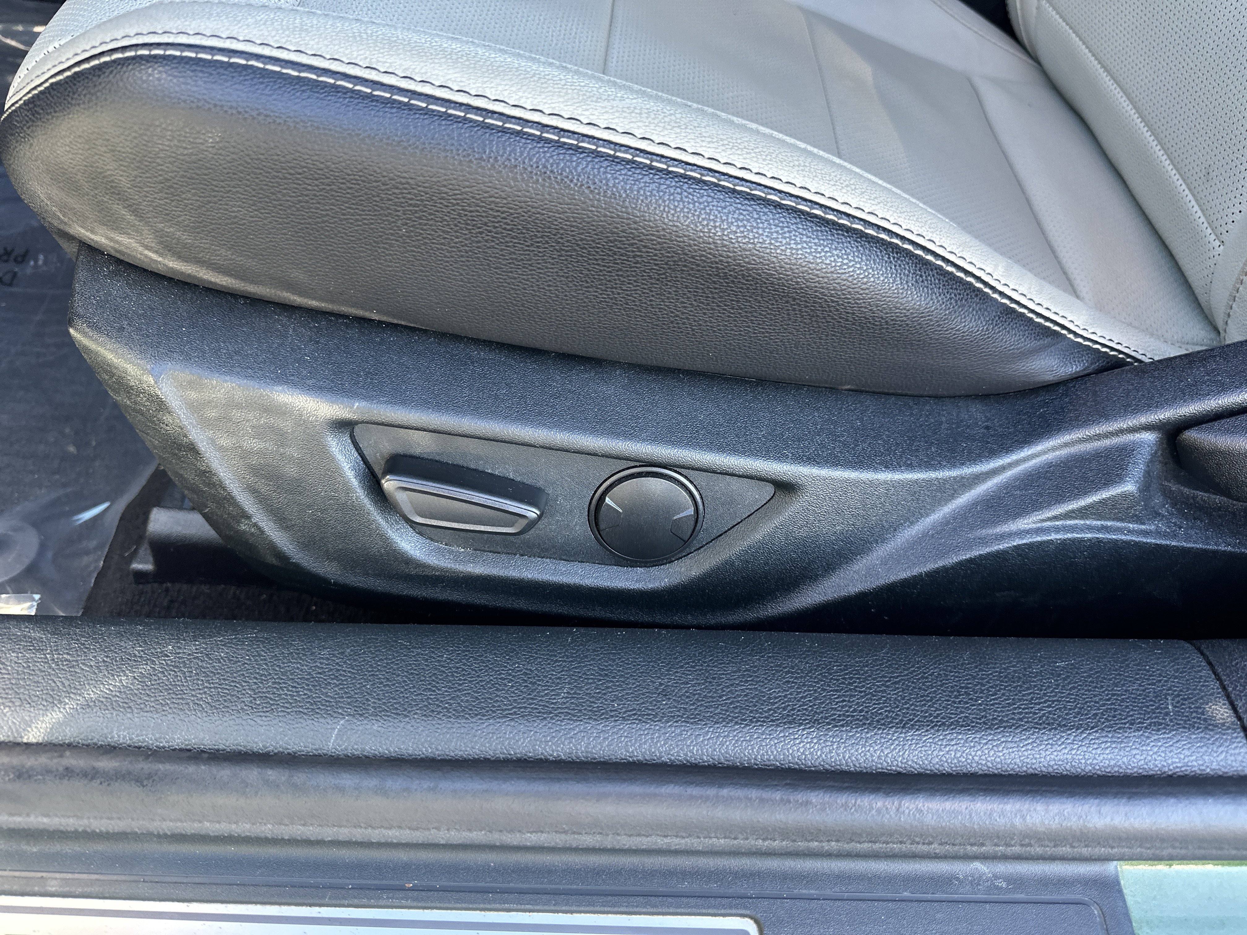 Certified 2023 Ford Mustang Premium image 13