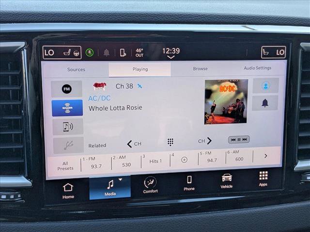 Used 2023 Chrysler Pacifica Touring-L image 14