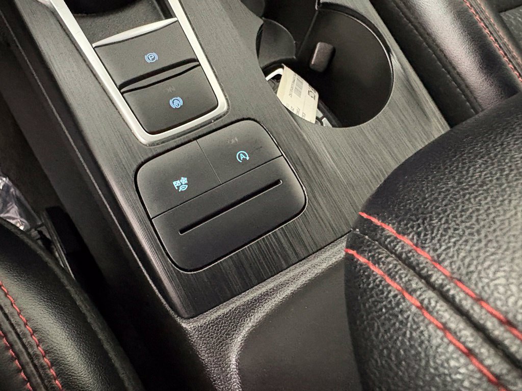 Used 2025 Ford Escape ST-Line FWD image 39