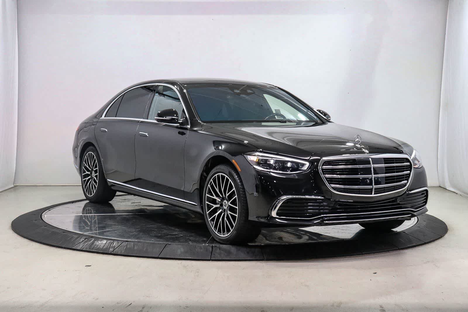 Certified 2026 Mercedes-Benz S 500 4MATIC image 5