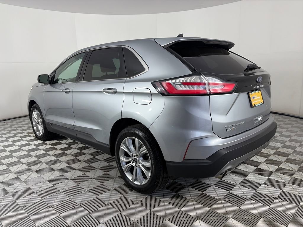 Certified 2024 Ford Edge Titanium image 5