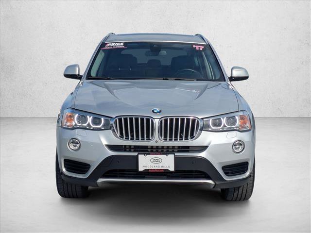 Used 2017 BMW X3 xDrive28i image 2