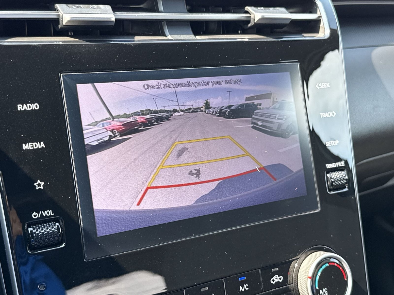 Certified 2023 Hyundai Santa Cruz SEL AWD/4WD image 19