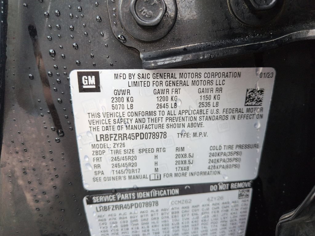Used 2023 Buick Envision Avenir FWD image 29