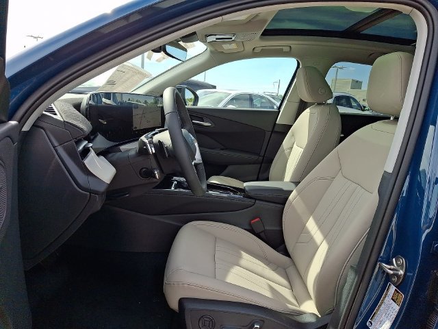 New 2026 Audi Q3 quattro 2.0T AWD/4WD image 9