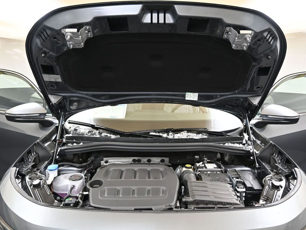 New 2026 Volkswagen Tiguan S AWD/4WD image 9