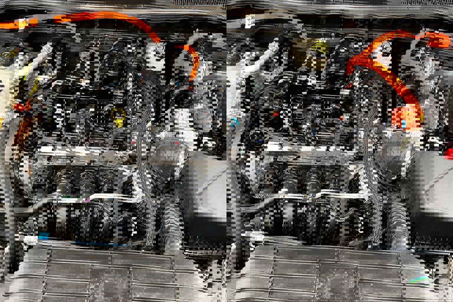 Used 2023 Ford Escape SE w/ PHEV Premium Package image 13