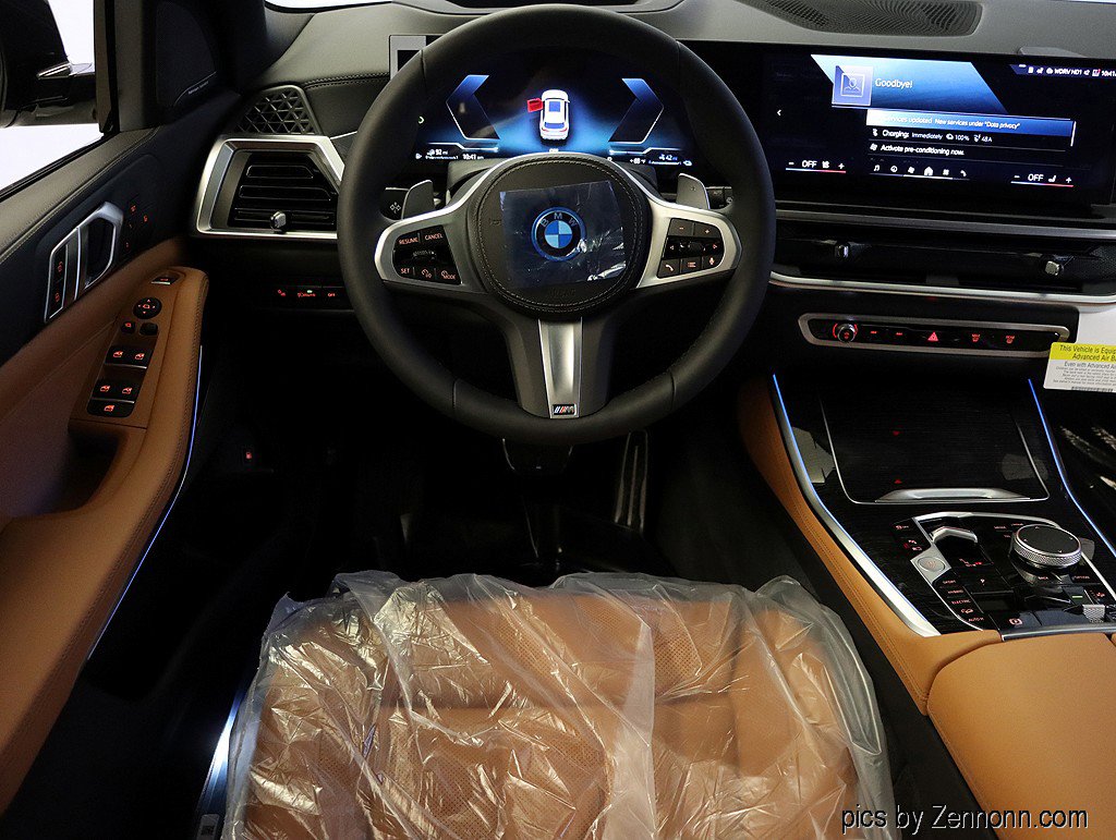 Used 2026 BMW X5 xDrive50e w/ M Sport Package image 16
