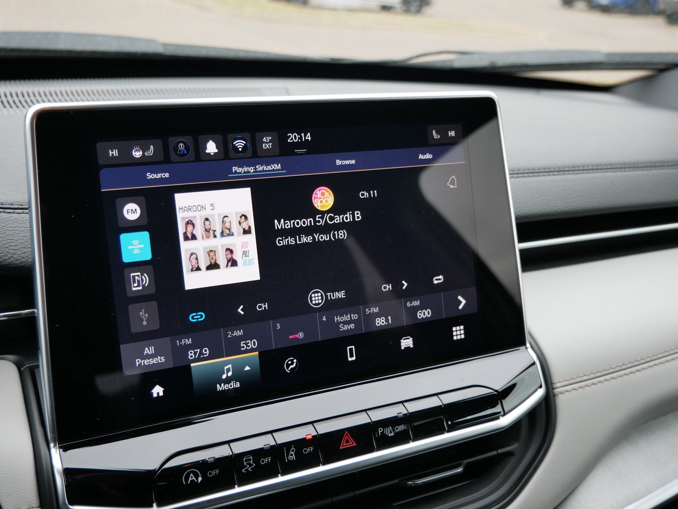 New 2026 Jeep Compass Limited image 11