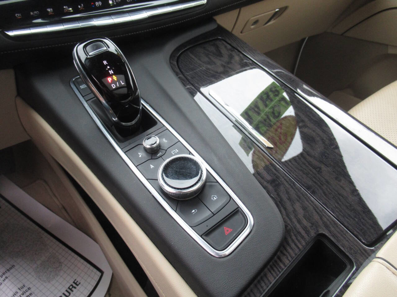 Used 2021 Cadillac Escalade Premium Luxury w/ Driver Assist Tech Package image 33