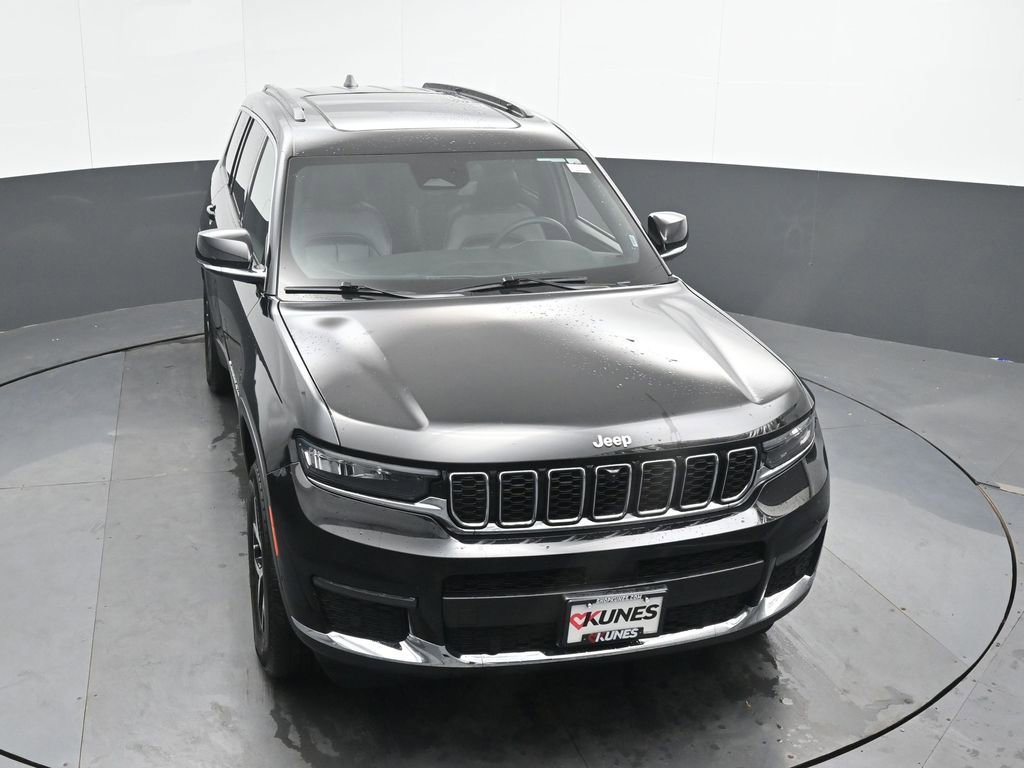 Used 2024 Jeep Grand Cherokee L Limited w/ Luxury Tech Group II image 43