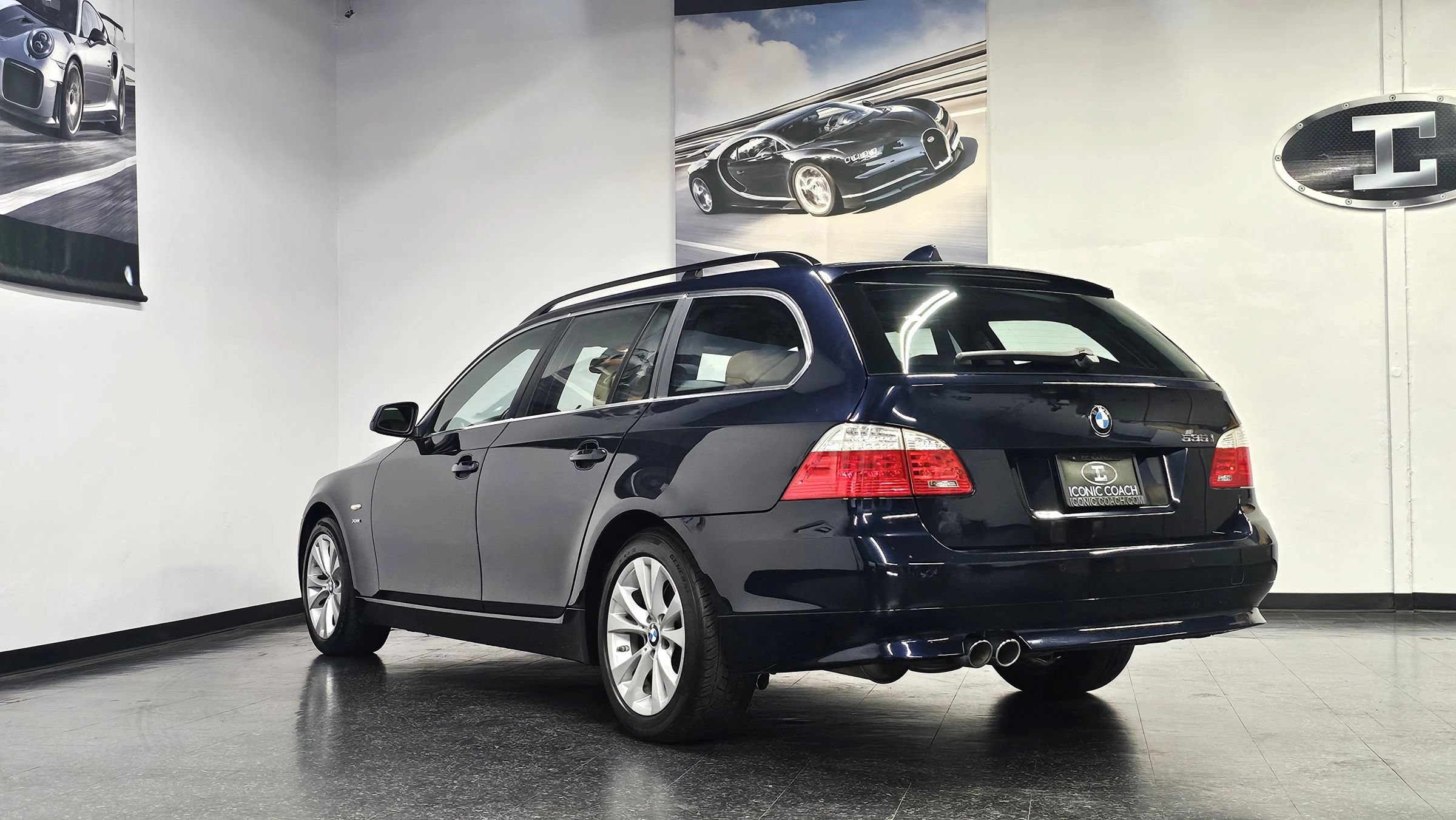 Used 2010 BMW 535i xDrive Wagon AWD/4WD image 20