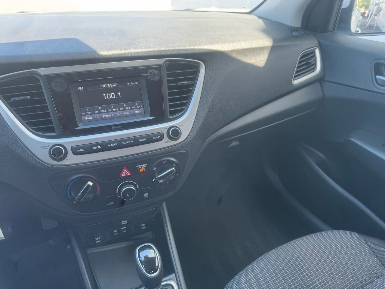 Used 2021 Hyundai Accent SE image 48