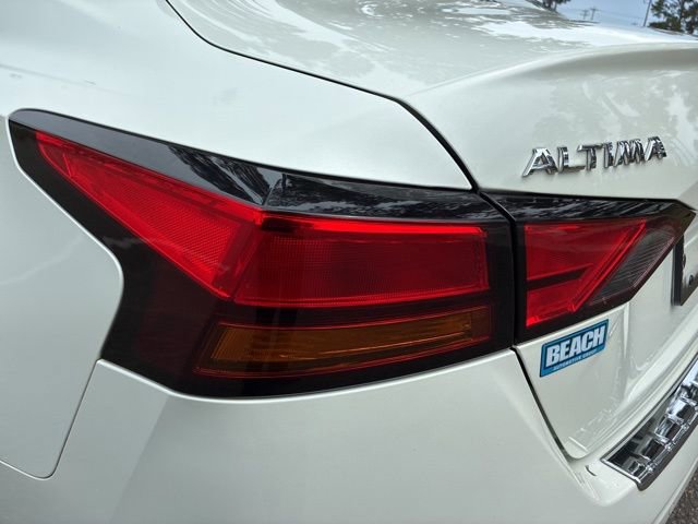 Used 2021 Nissan Altima 2.5 SV FWD image 13