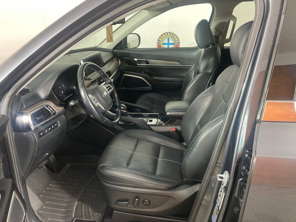 Used 2020 Kia Telluride EX w/ EX Premium Package image 12