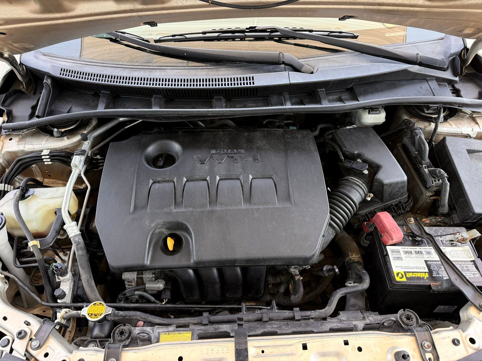Used 2013 Toyota Corolla L FWD image 32