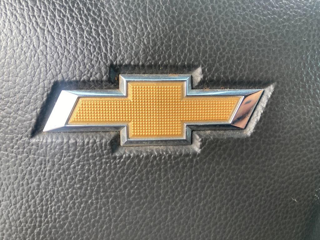 Used 2019 Chevrolet Silverado 1500 LT w/ All Star Edition image 29