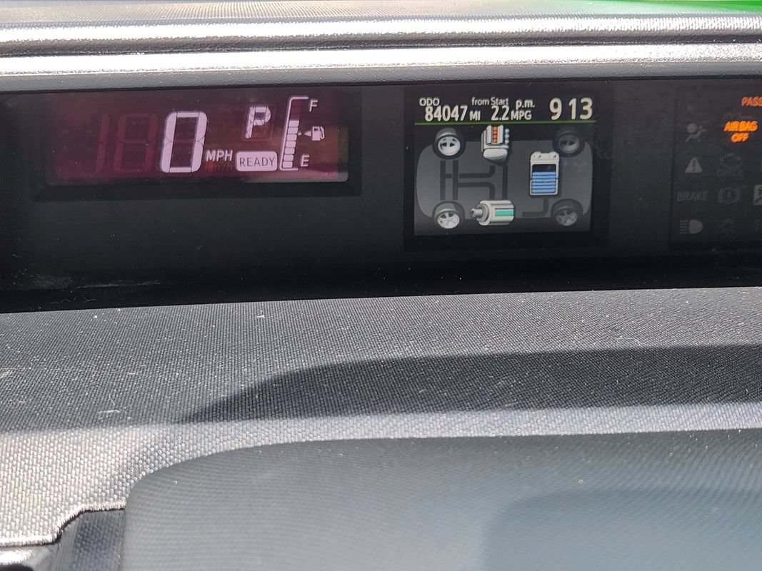 Used 2015 Toyota Prius C One FWD image 19