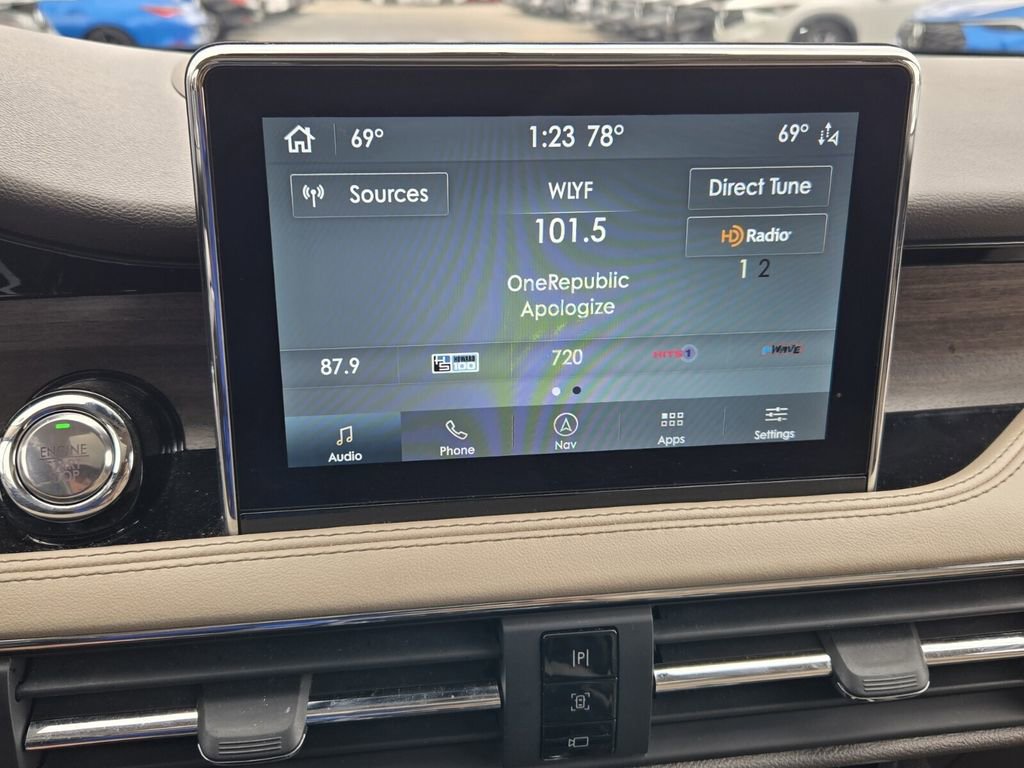 Used 2020 Lincoln Corsair Reserve w/ Equipment Group 202A image 20