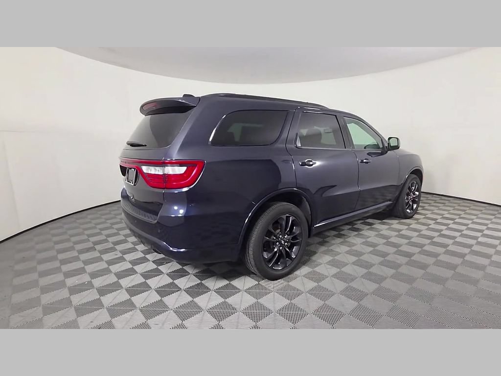 Used 2025 Dodge Durango GT w/ Blacktop Package AWD/4WD image 39