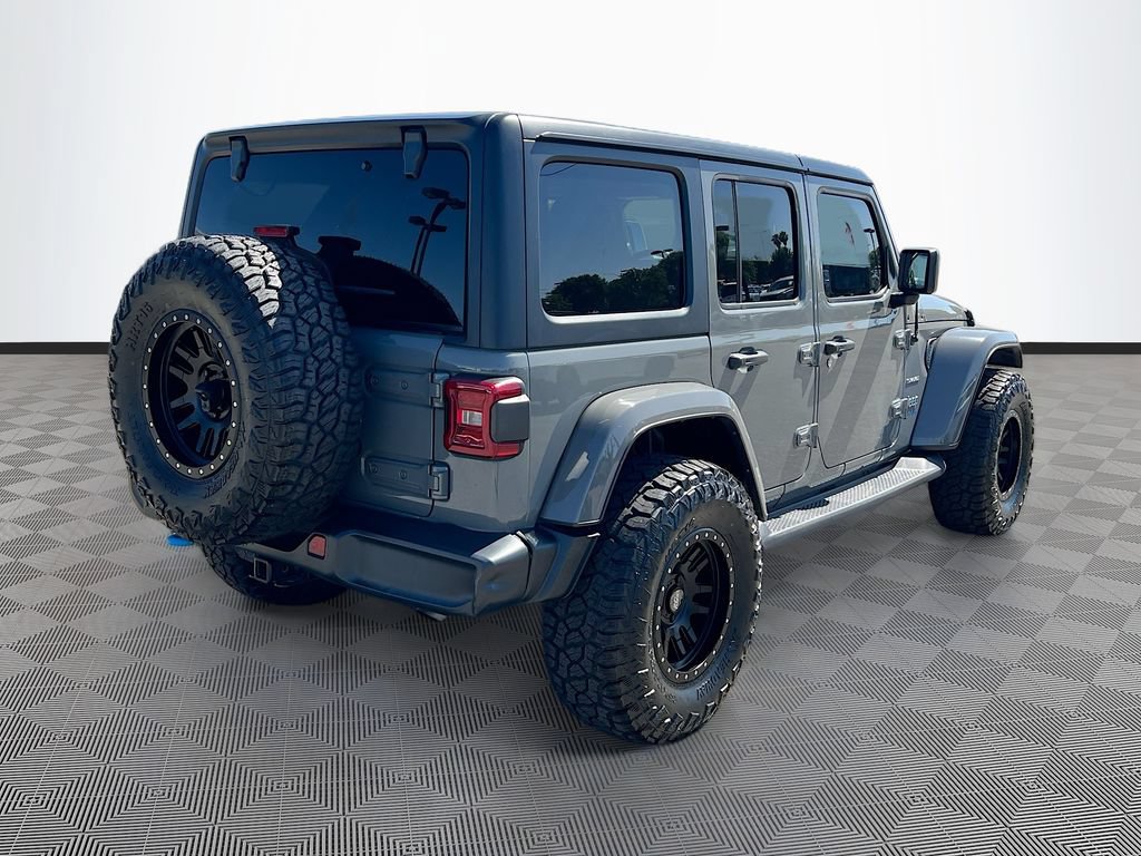 Used 2023 Jeep Wrangler Unlimited Sahara AWD/4WD image 7