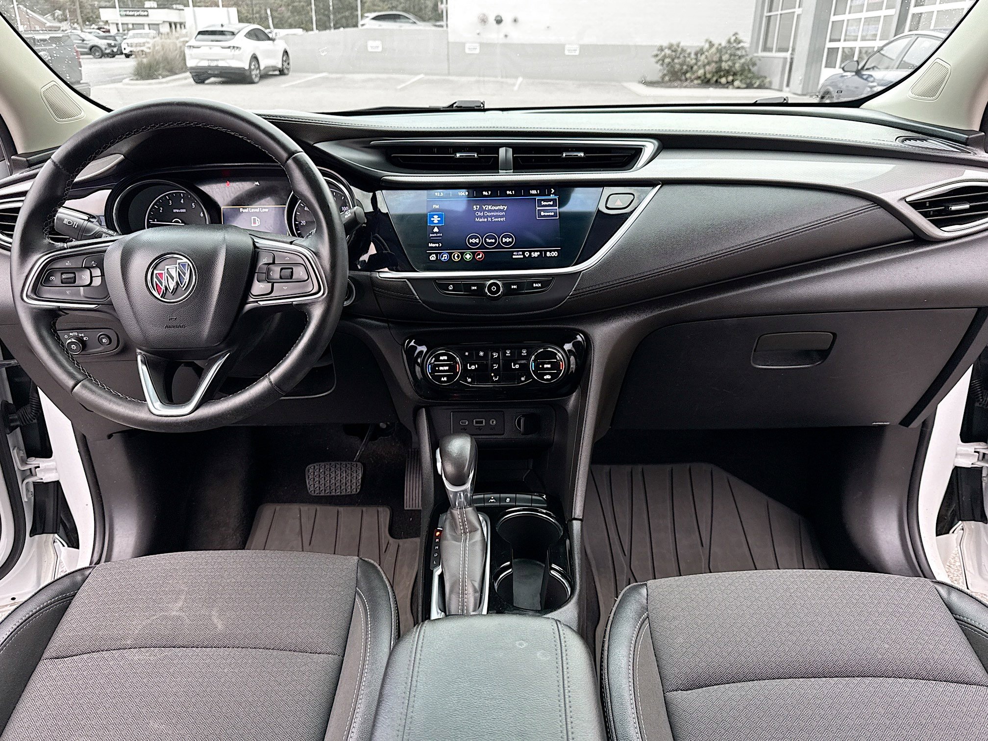 Used 2021 Buick Encore GX Select w/ Sport Touring Package image 3