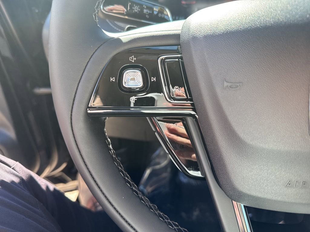 New 2026 Lincoln Corsair Premiere image 11