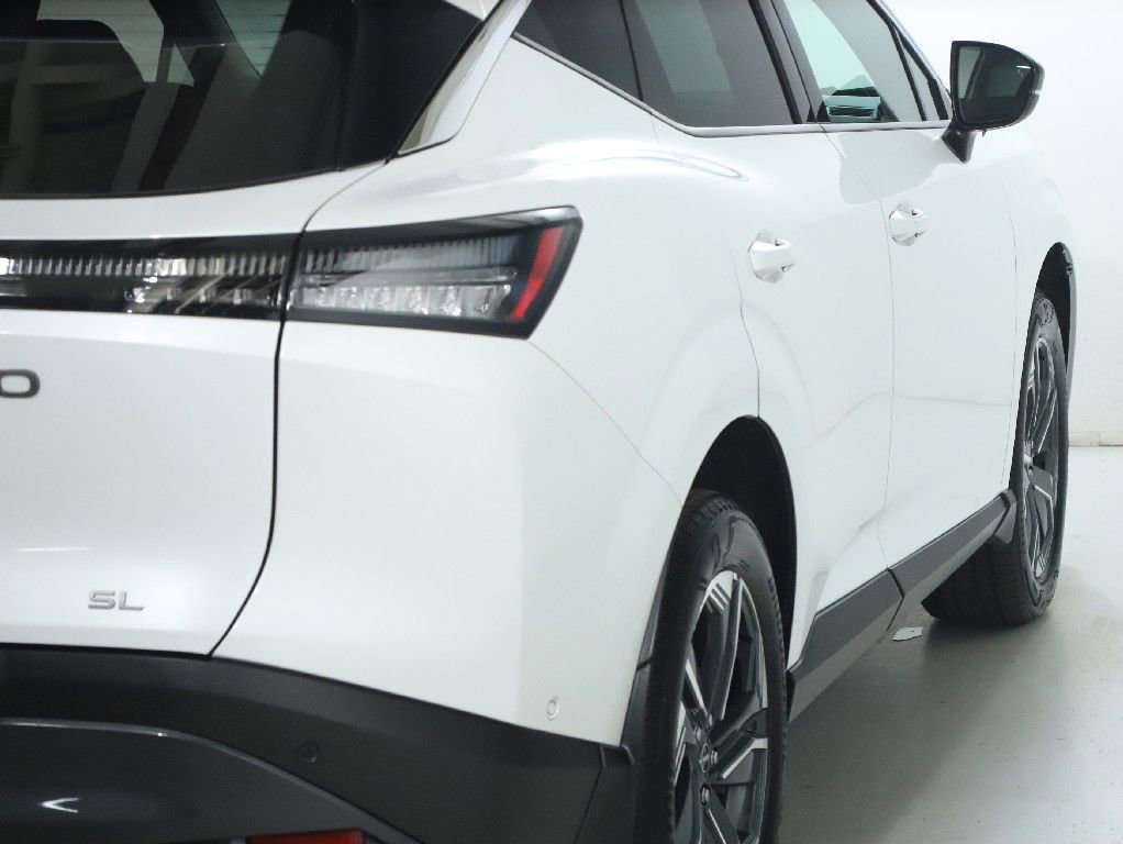 Certified 2025 Nissan Murano SL AWD/4WD image 46