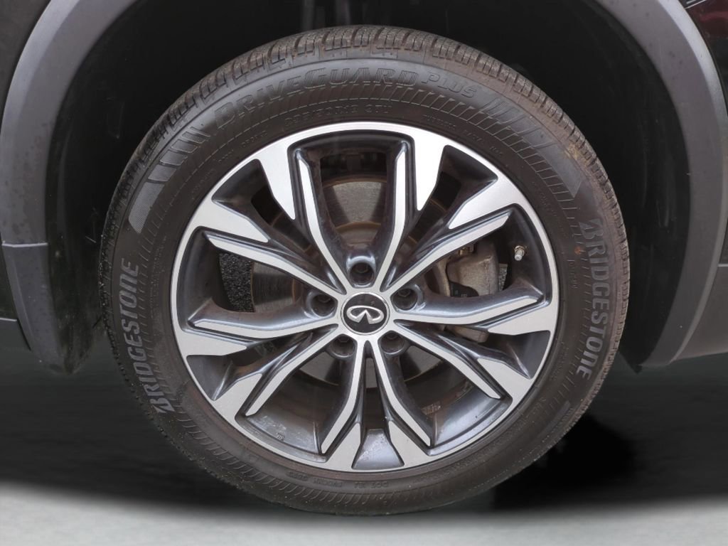 Used 2019 INFINITI QX30 AWD w/ Navigation Package image 27
