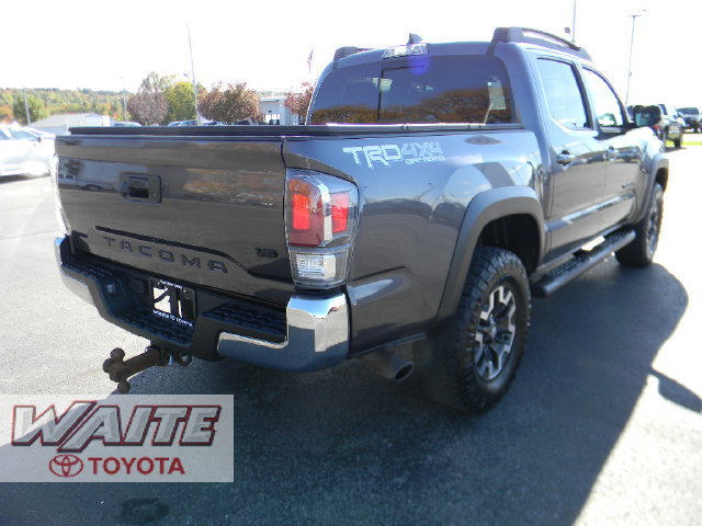 Certified 2023 Toyota Tacoma TRD Off-Road AWD/4WD image 2